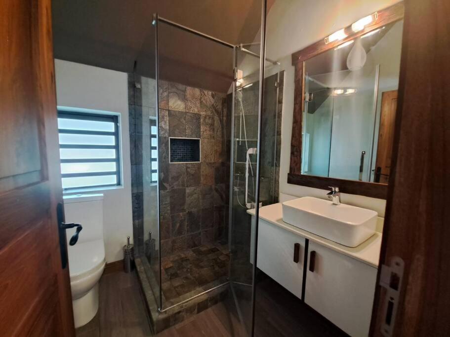 Tropical 3-bedrooms Coastal Creolia Grand Baie